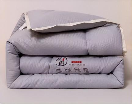 九游娱乐网站：【独家】“2024年中期抖音TOP金品榜——婴童护肤、床上用品”(图21)