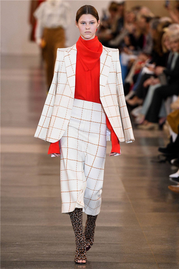 九游娱乐网站：低碳环保才是服装辅料未来主题(图2)