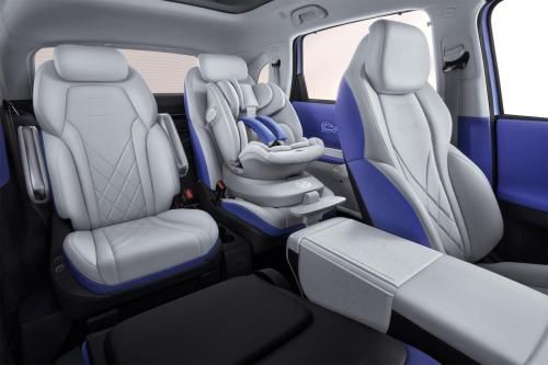 九游娱乐：北汽极狐如家般呵护极狐汽车考拉宝贝出行的安全堡垒(图3)