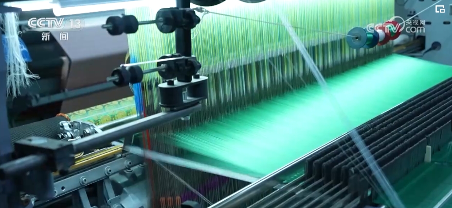 九游娱乐网站：创新“因子”+绿色“基因”助力传统产业发生质的“跃迁”(图2)