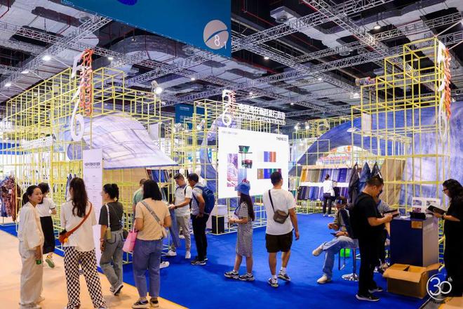 九游娱乐平台：三十而立序章新启！2024intertextile秋冬面辅料展迈步从头越(图8)