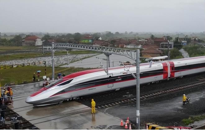 九游娱乐网站：中方高规格出席就职典礼给三点建议普拉博沃当面作出重要承诺(图4)