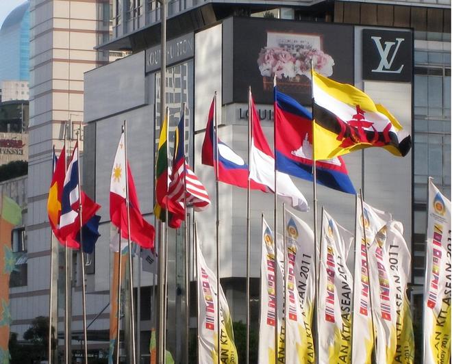 九游娱乐网站：中方高规格出席就职典礼给三点建议普拉博沃当面作出重要承诺(图8)