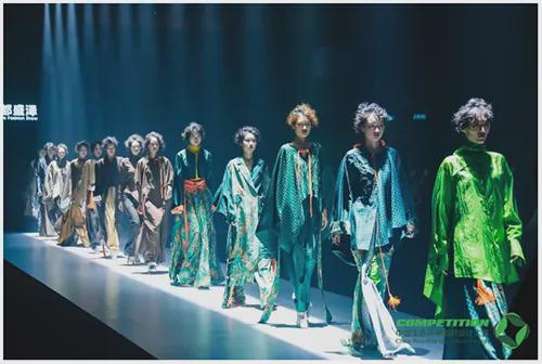 九游娱乐网站：盛泽织造蓄势待发！第十三届江苏（盛泽）纺织品博览会暨2024苏州湾时尚周即将举办(图4)