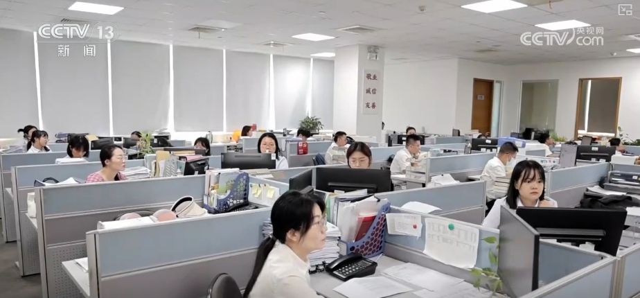 九游娱乐：外贸出口向“绿”向“新”中国智能制造“走上去”全球“圈粉”(图17)