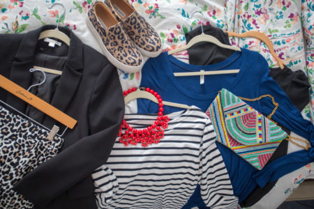 九游娱乐平台：服装辅料是什么？有哪些作用？(图1)