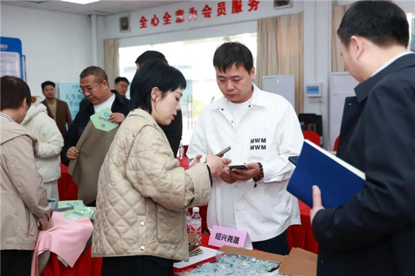 九游娱乐：促商贸线intertextile-武汉站优质资源商贸对接会圆满举办！(图9)