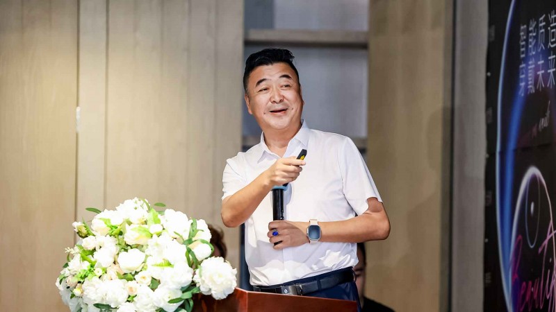 九游娱乐平台：聚力发展｜快时尚美妆穿戴甲产投融推介对接大会圆满举办(图10)