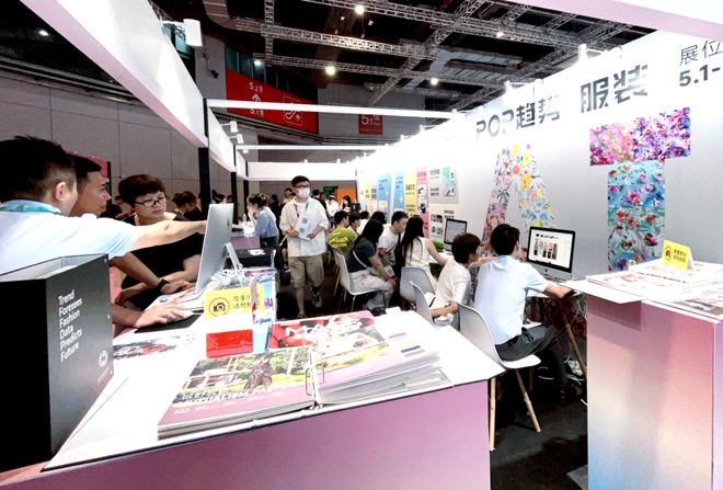 九游娱乐网站：以商贸盛宴开启新一程2024intertextile秋冬面辅料展圆满闭幕(图2)