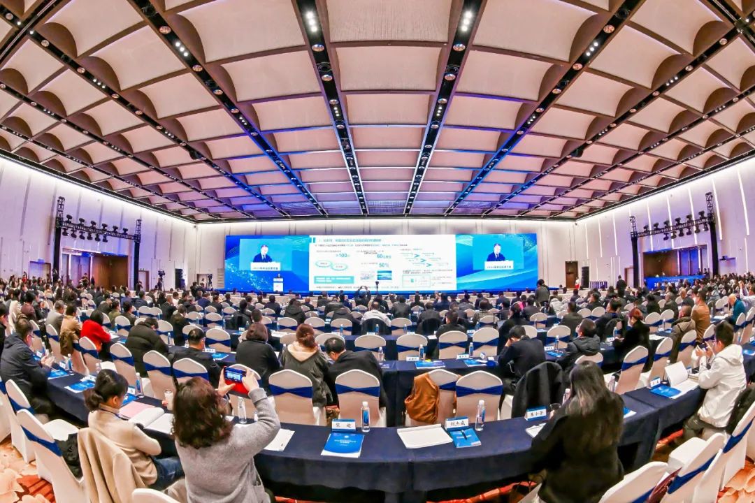 九游娱乐：乘改革之势开锦绣新篇2024中国纺织大会在柯桥召开！(图1)