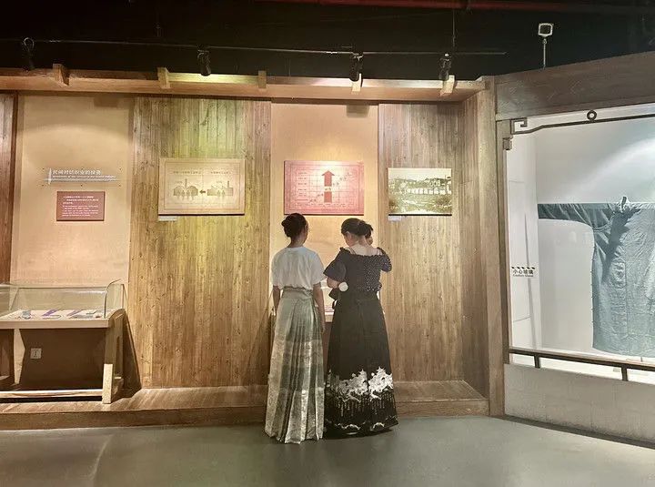 九游娱乐网站：这块“布”有看头！(图3)