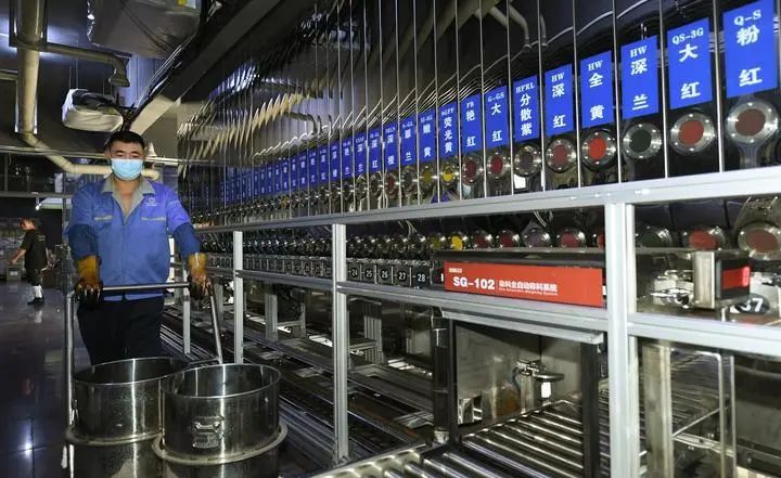 九游娱乐网站：这块“布”有看头！(图7)