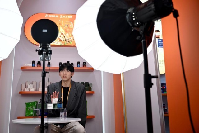 九游娱乐网站：从中央经济工作会议听“新”意丨新格局蕴藏新活力(图6)