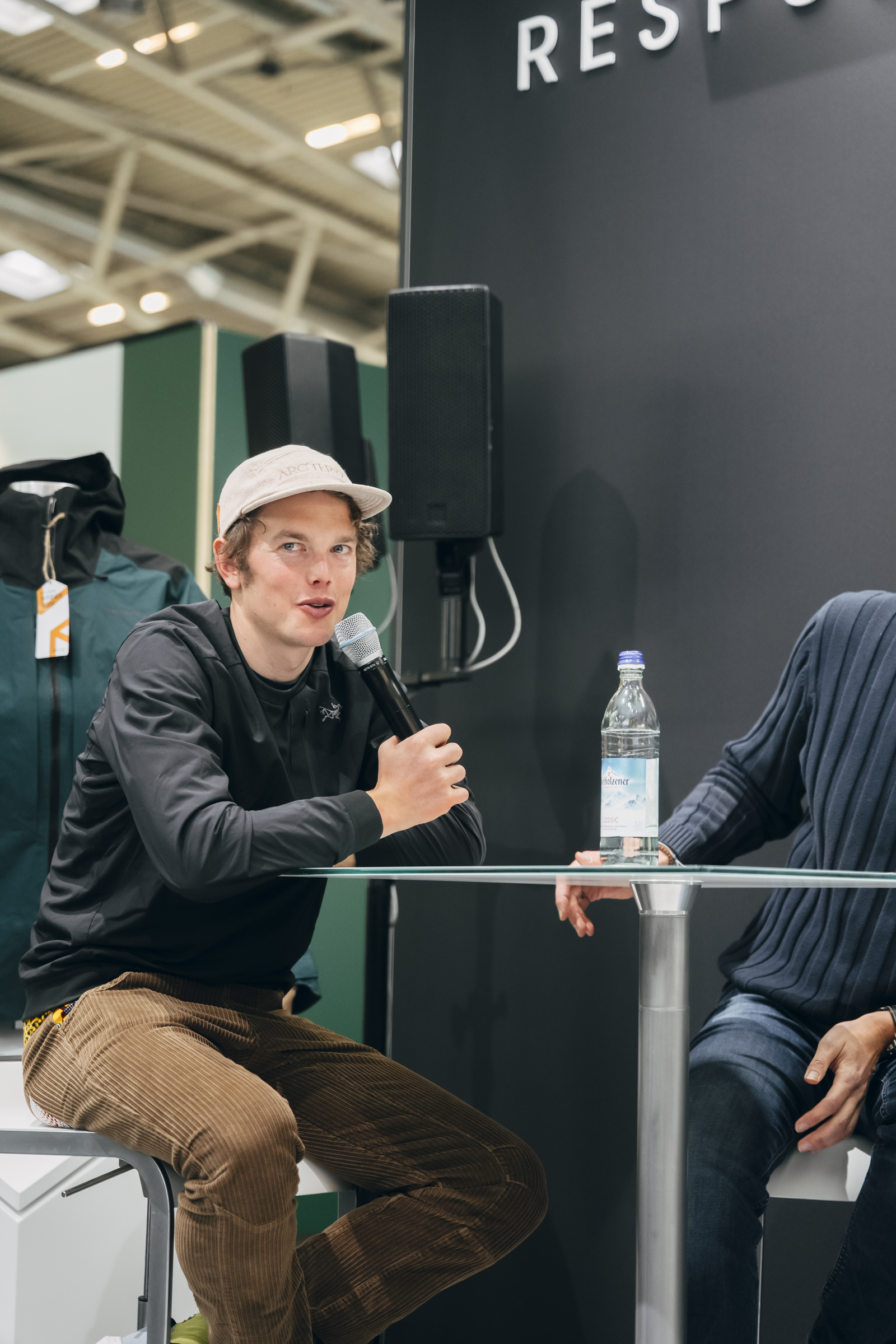 九游娱乐网站：为掌控极限而生新一代GORE-TEXPRO产品亮相2024ISPO国际体育用品博览会(图1)