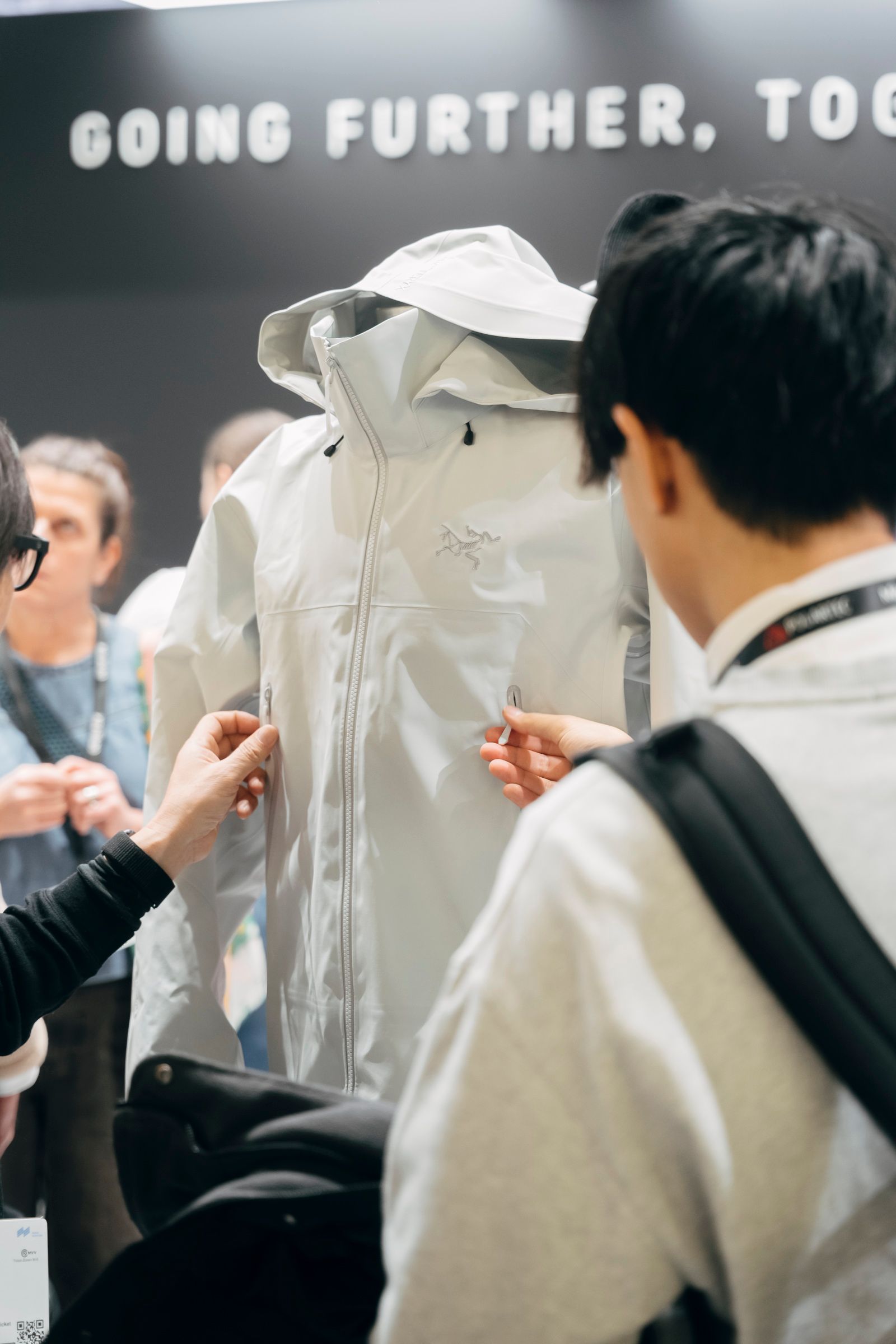 九游娱乐网站：为掌控极限而生新一代GORE-TEXPRO产品亮相2024ISPO国际体育用品博览会(图4)