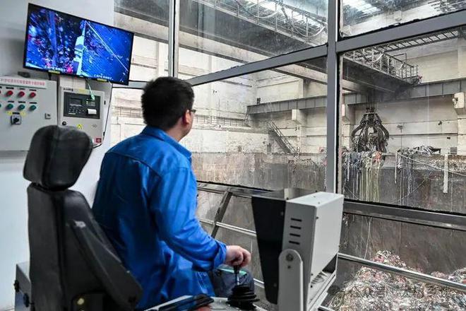 九游娱乐：一只十几元的烤鸭是美国无法翻越的高山(图5)