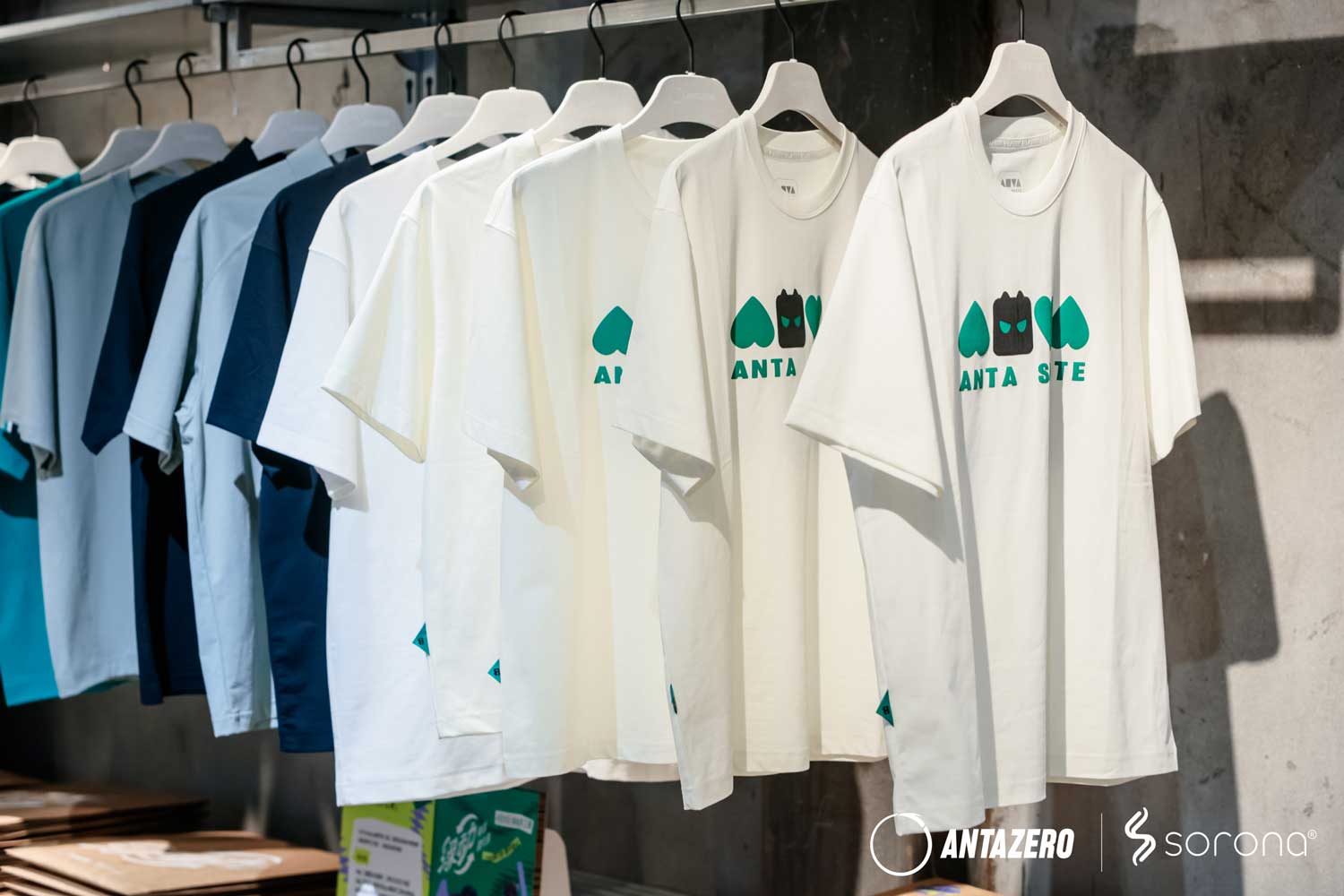 九游娱乐网站：SORONA联合安踏0碳使命店点燃城市「绿动好乐Day」(图13)