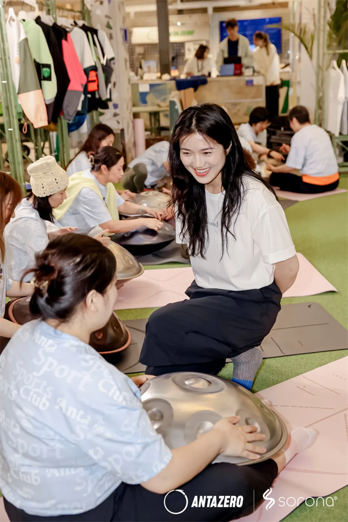 九游娱乐：ANTAZERO安踏0碳使命店集结令！和SORONA一起「绿动好乐Day」(图7)