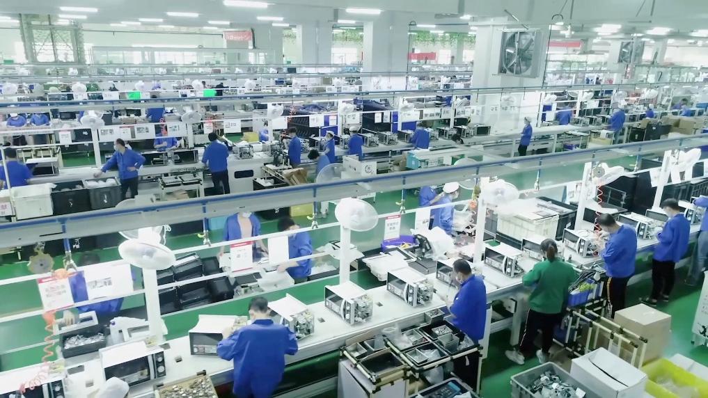 九游娱乐网站：新华视点丨多措并举打好稳就业“组合拳”(图1)