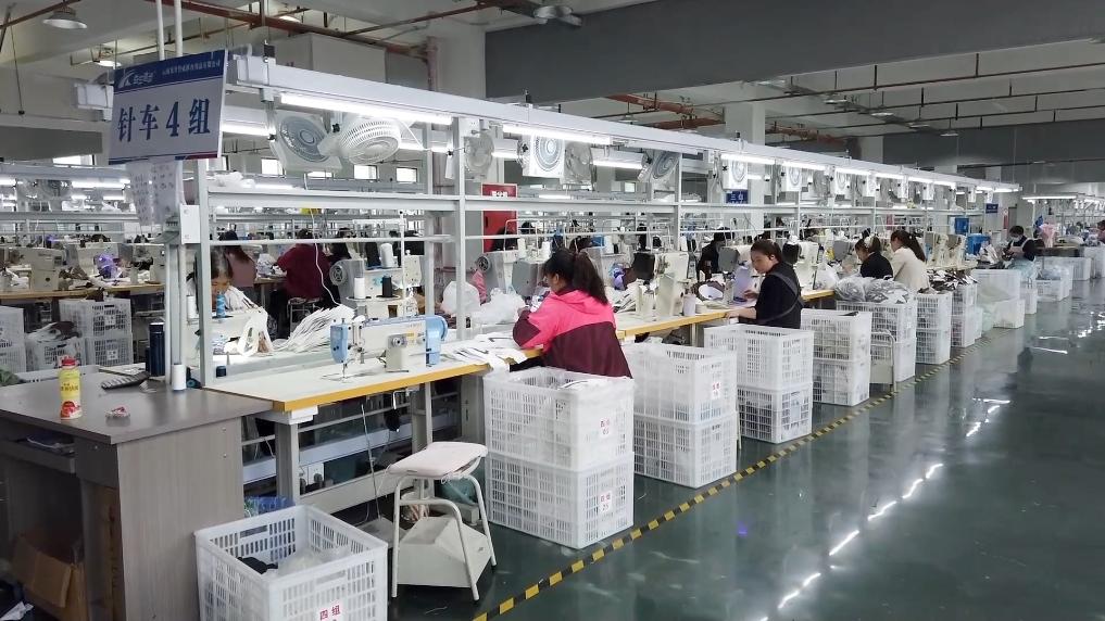 九游娱乐网站：新华视点丨多措并举打好稳就业“组合拳”(图7)