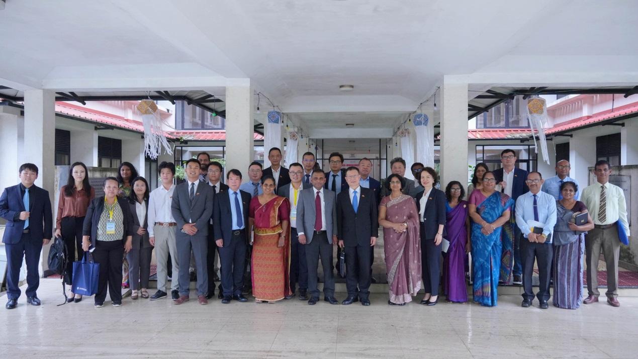 九游娱乐平台：曹德荣会长率经贸合作促进团成功访问斯里兰卡(图7)