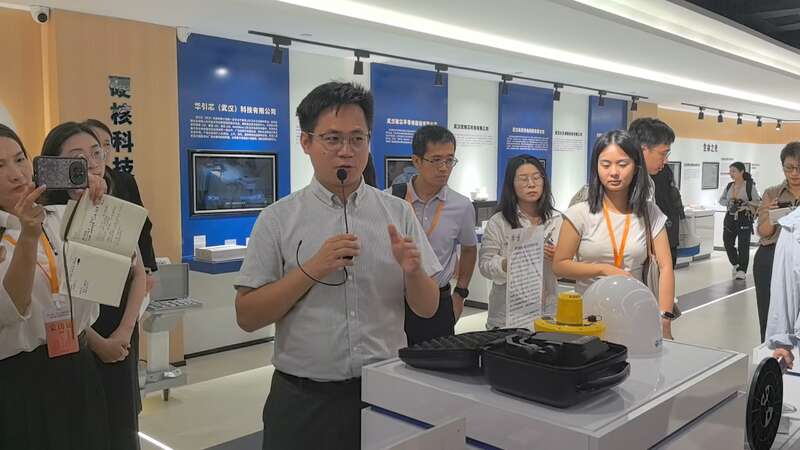 九游娱乐平台：活力中国调研行｜湖北：“向上曲线”背后的“活力密码”(图2)