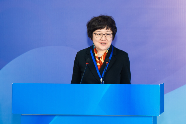 九游娱乐网站：技冠群雄！张红专夺得纺织行业纺织面料设计师（图案设计）职业技能竞赛全国决赛一等奖(图3)