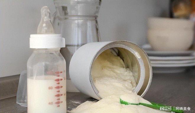 九游娱乐网站：央媒曝光14种假奶粉：奶精淀粉危害婴幼儿及老人健康(图4)