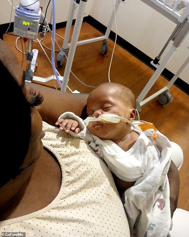 九游娱乐网站：美国女子脑死亡被迫生下孩子婴儿重病难出院(图1)