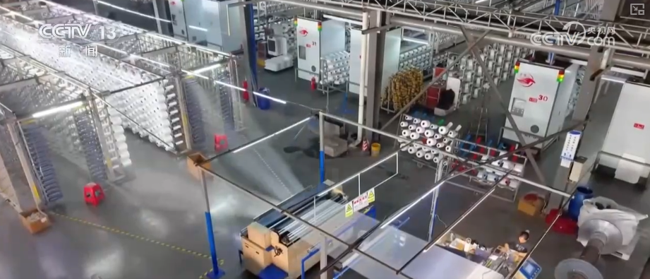 九游娱乐网站：迈过“数据关”“工艺关”数智化改造打开纺织企业破局之路实现价值跃升(图5)