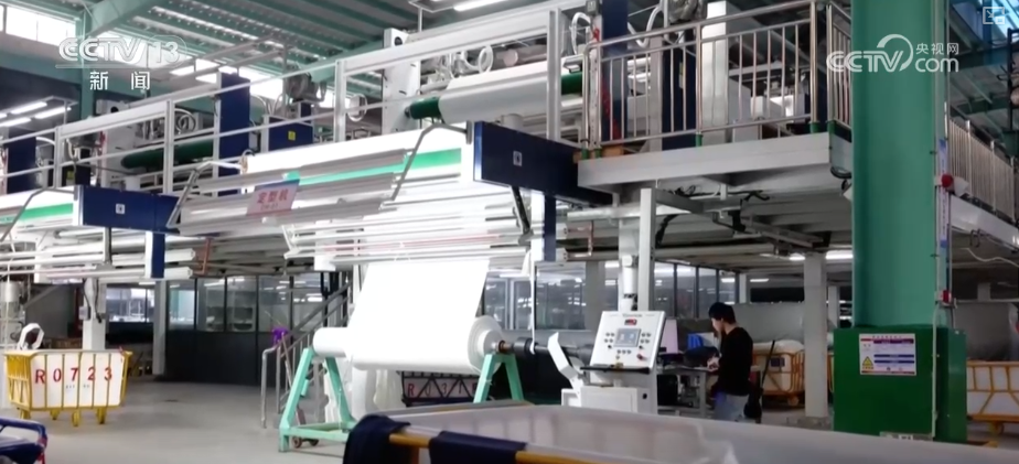 九游娱乐网站：迈过“数据关”“工艺关”数智化改造打开纺织企业破局之路实现价值跃升(图9)