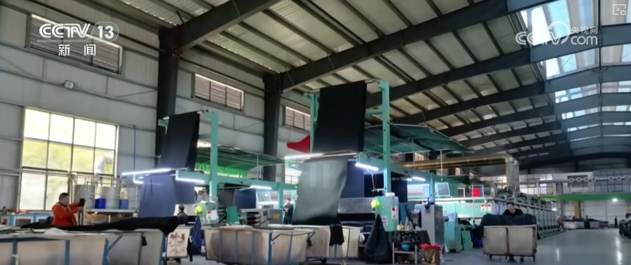 九游娱乐网站：迈过“数据关”“工艺关”数智化改造打开纺织企业破局之路实现价值跃升(图7)