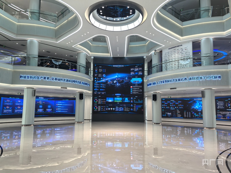 九游娱乐平台：保定π丨连续11年领跑全省古城制造业何以澎湃？(图5)