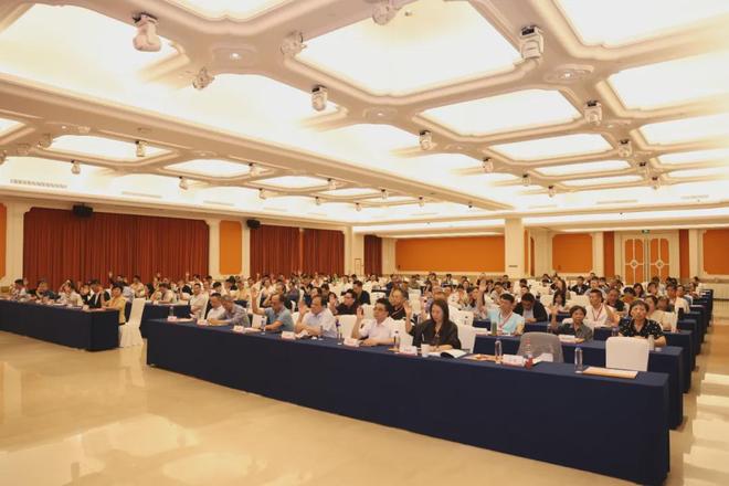 九游娱乐：中国家用纺织品行业协会第七届第四次理事会会议召开(图6)